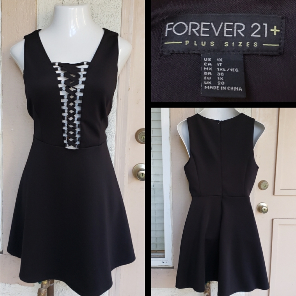 1X women FOREVER 21 sleeveless black dress lace up